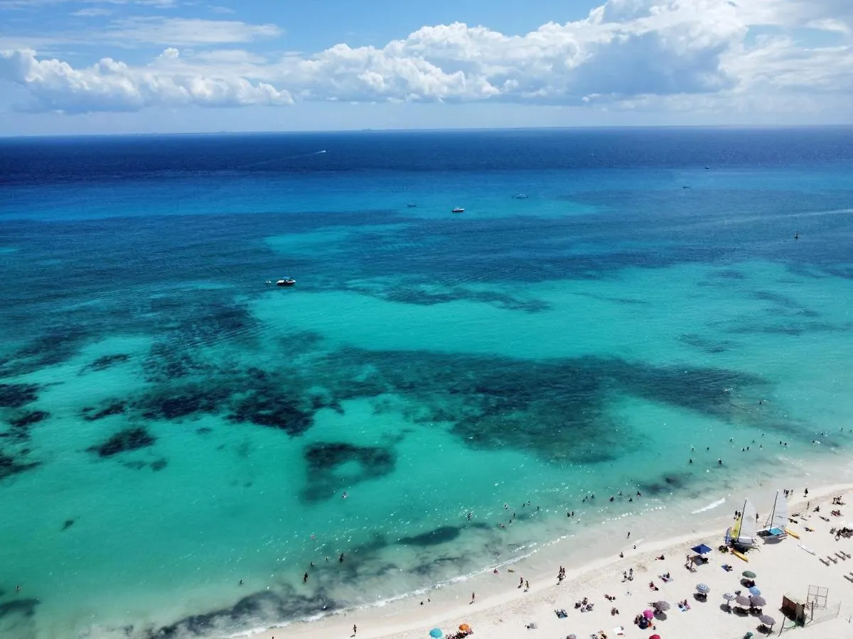 Pura Playa Condominios # 401, Golden Sands بلايا ديل كارمن 0*,  المكسيك